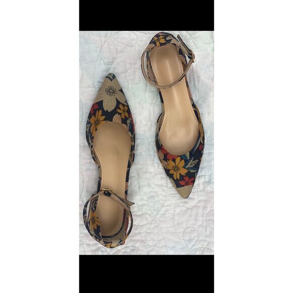 New Floral women’s 38 strap block Heels - Picture 5 of 6